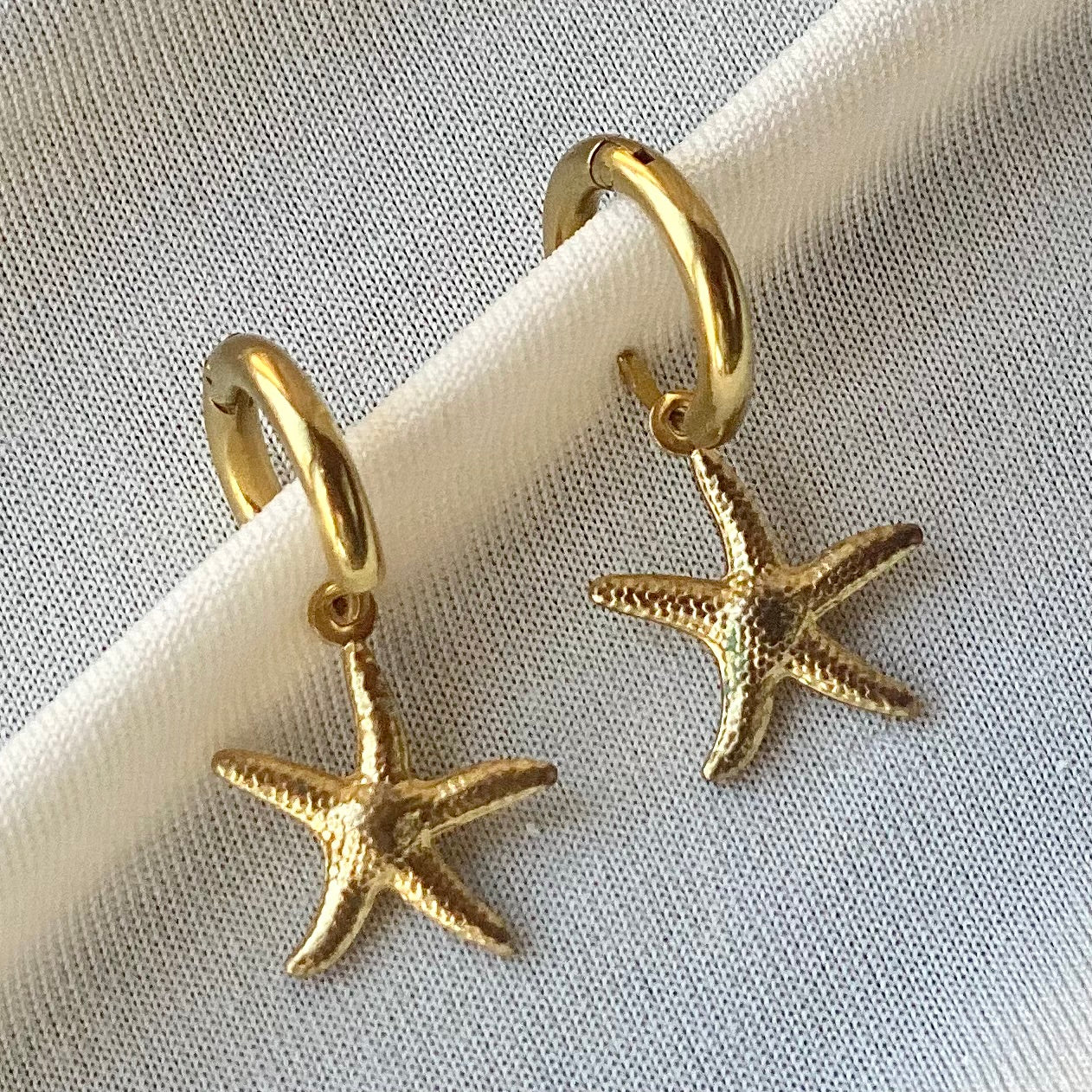 Gold Starfish Huggies