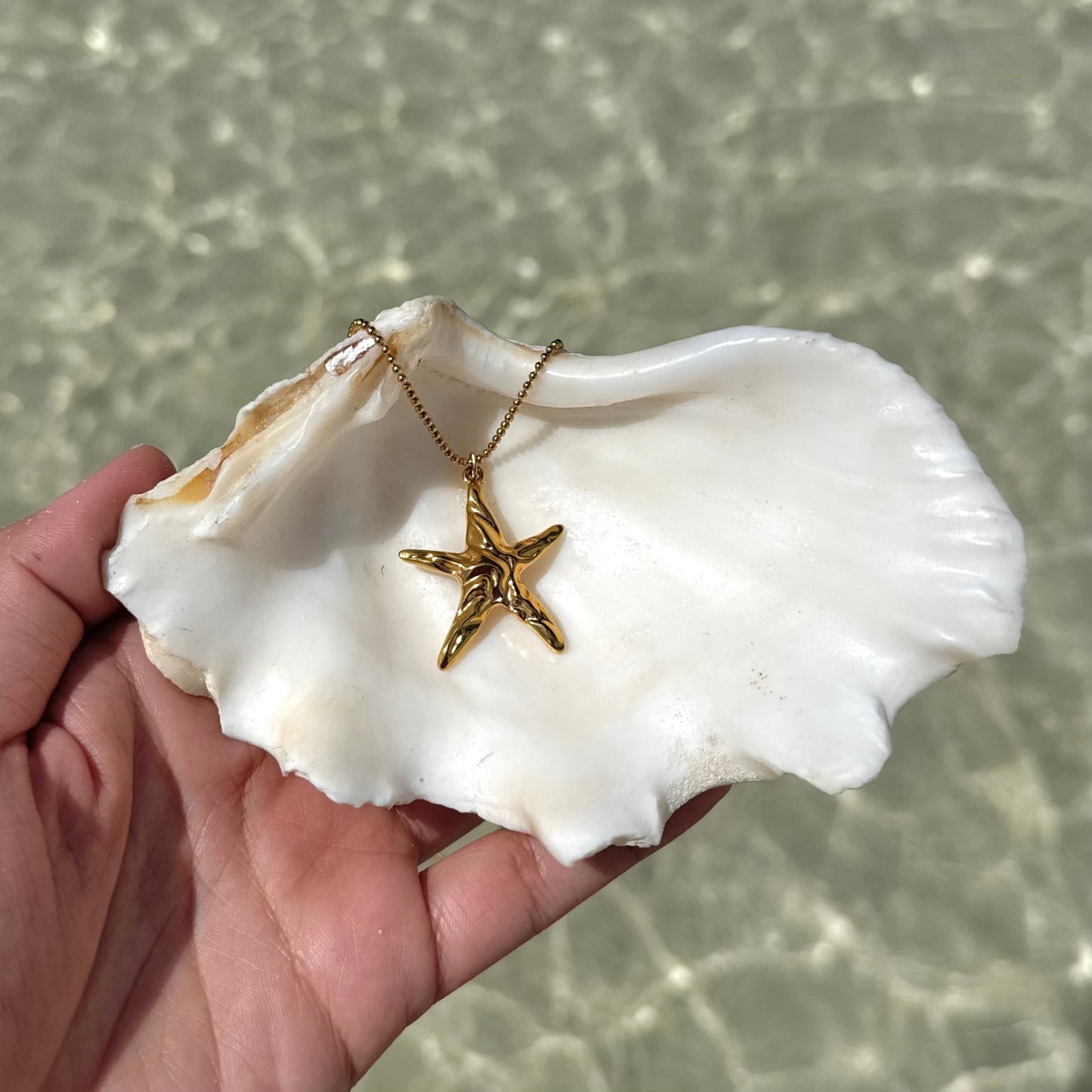 Starfish Pendant Necklace