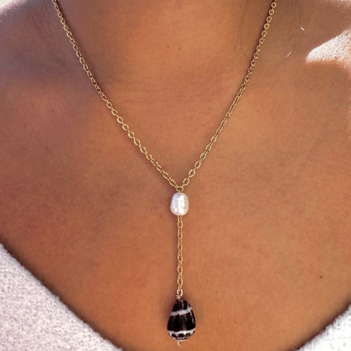 Black Textile Cone & Pearl Lariat Necklace