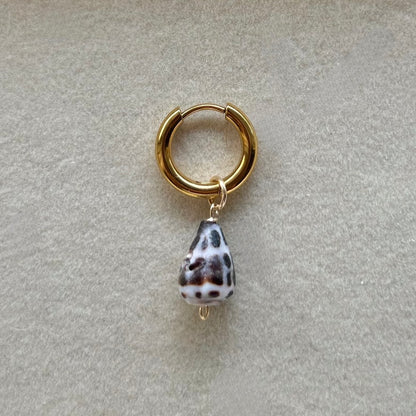 Mini Hebrew Cone Charm in Gold