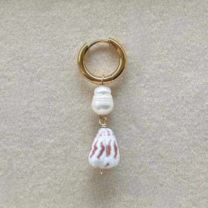 Pearl Cone Charm in Gold