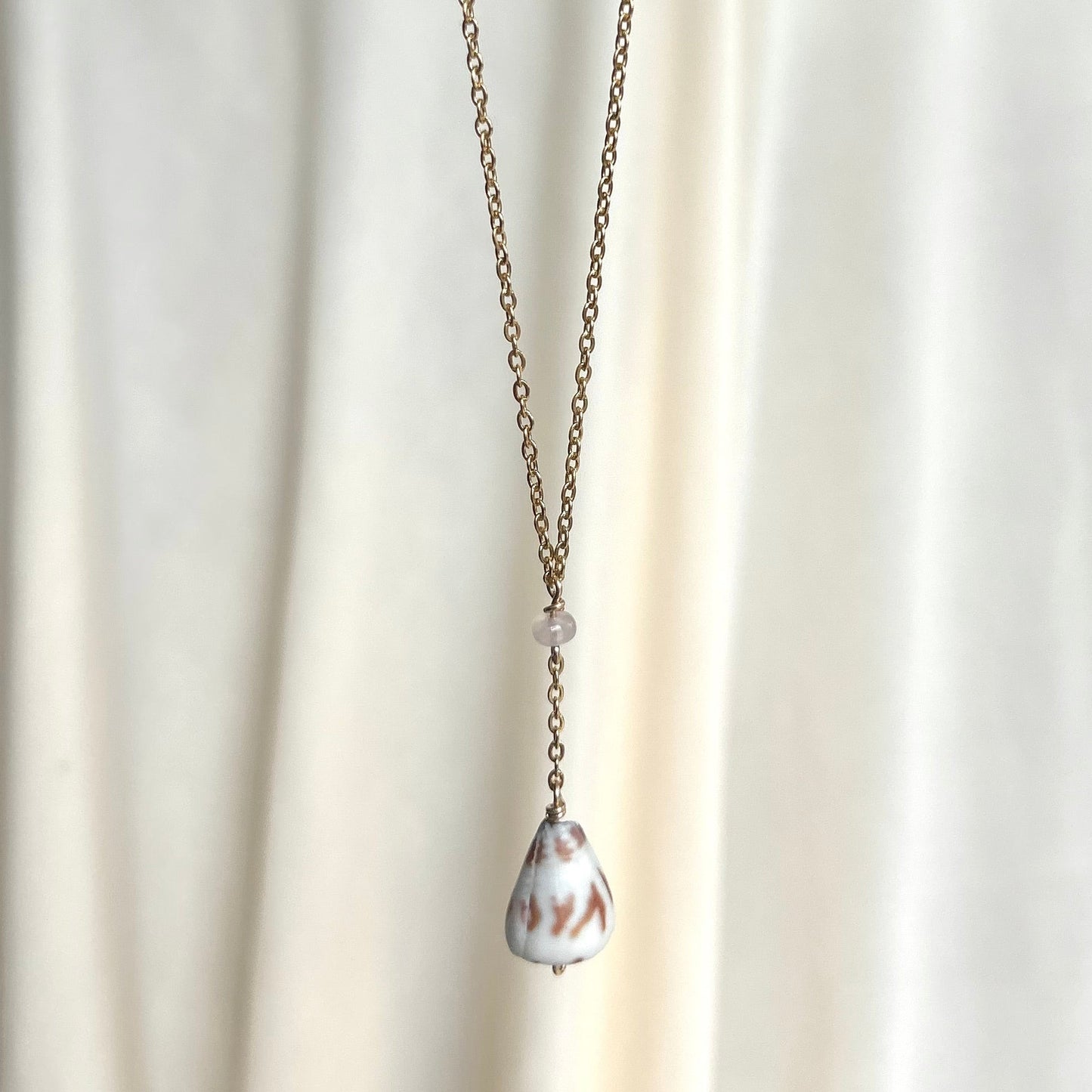 Striped Cone Lariat