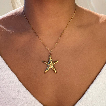 Starfish Pendant Necklace