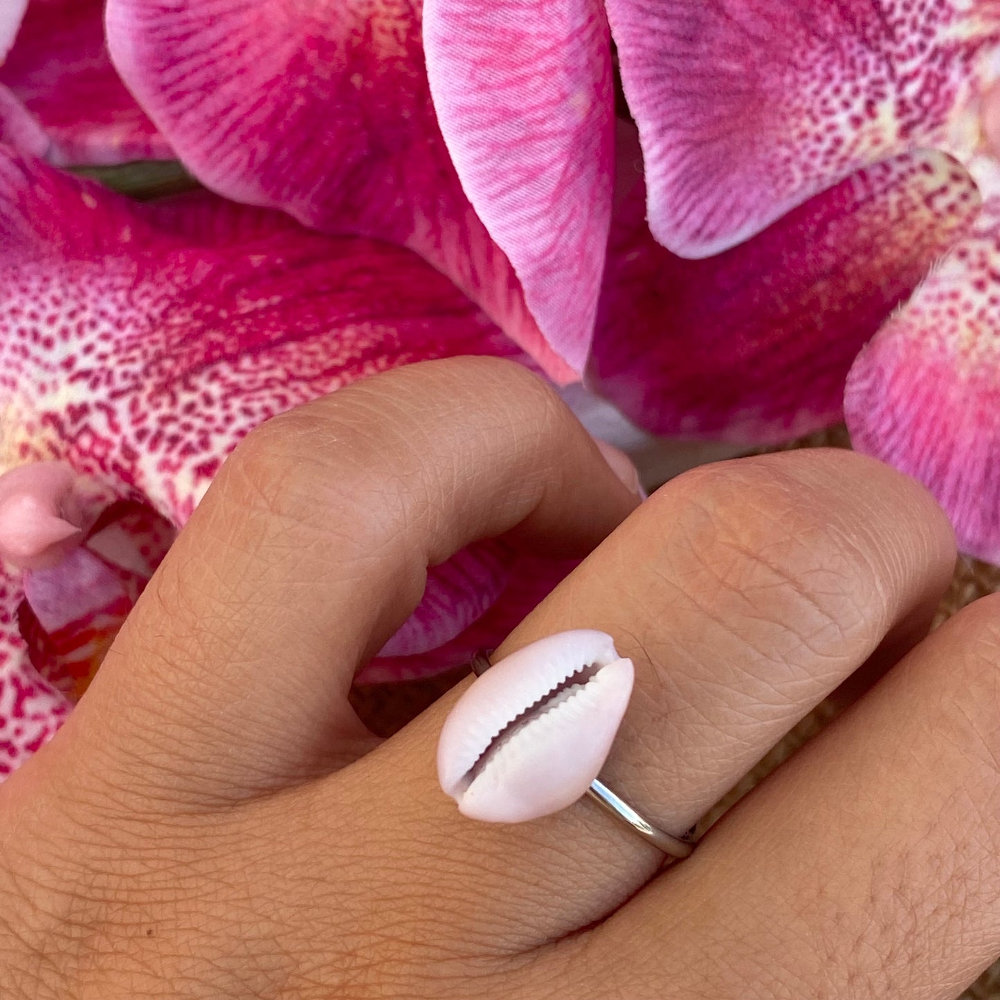 Isla Purple Cowrie Ring