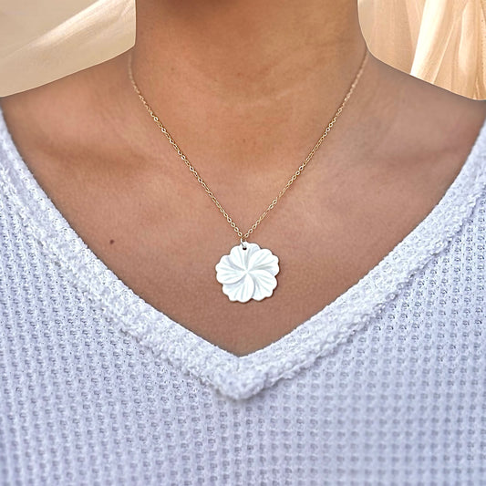 Hibiscus Necklace
