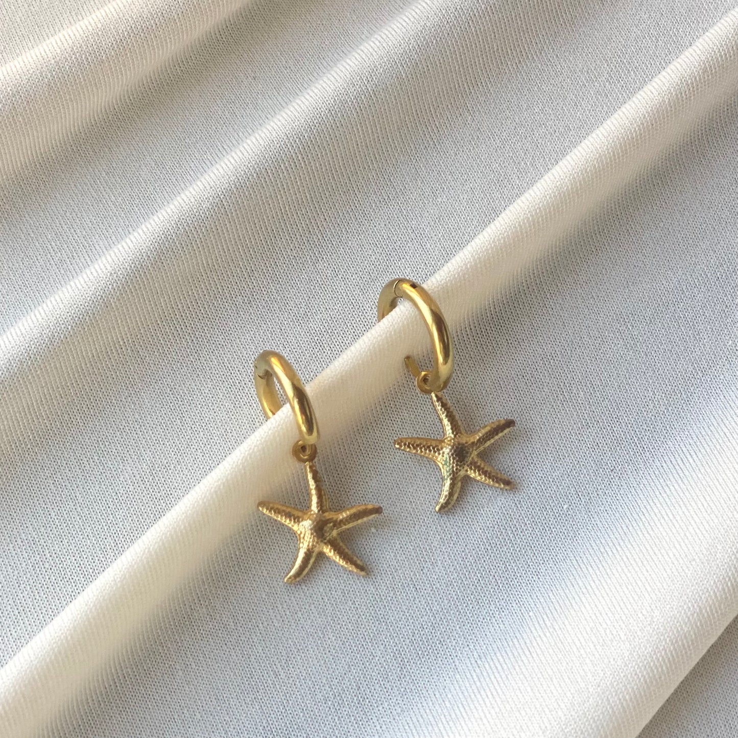 Gold Starfish Huggies