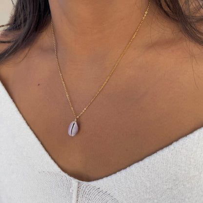Single Purple Cowrie Necklace