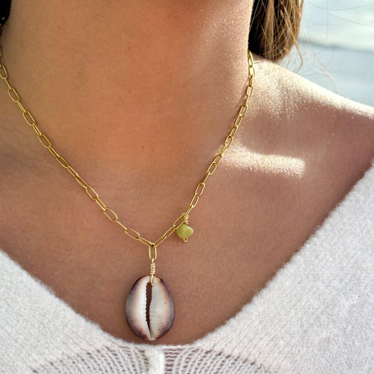 Gold Brown Cowrie Gem Necklace
