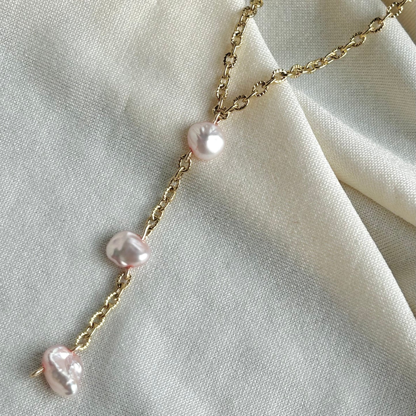 Pink Pearl Lariat Necklace