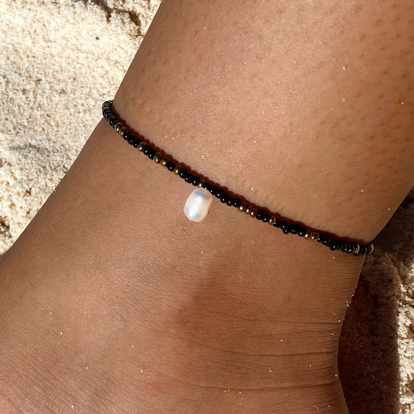 Black & Gold Anklet