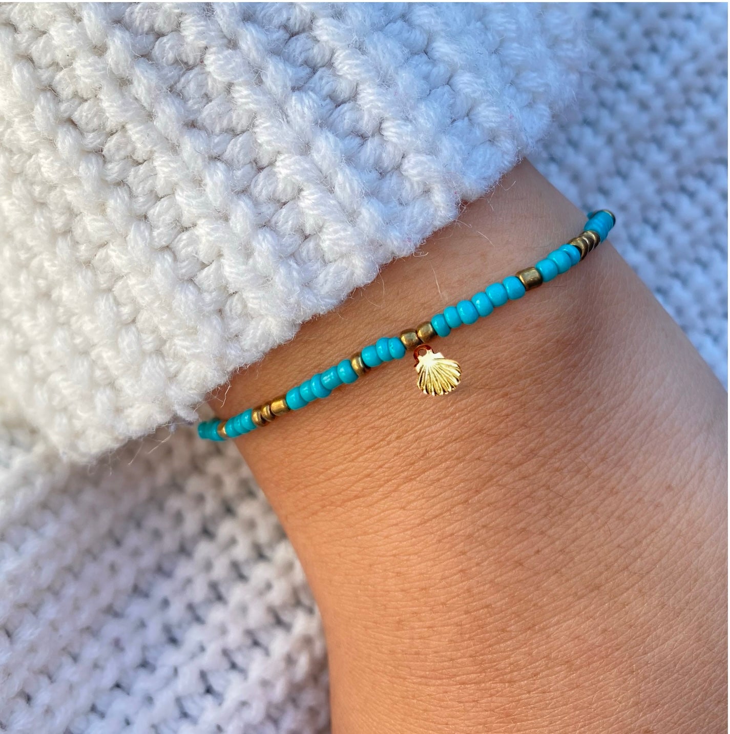 Turquoise & Gold Bracelet