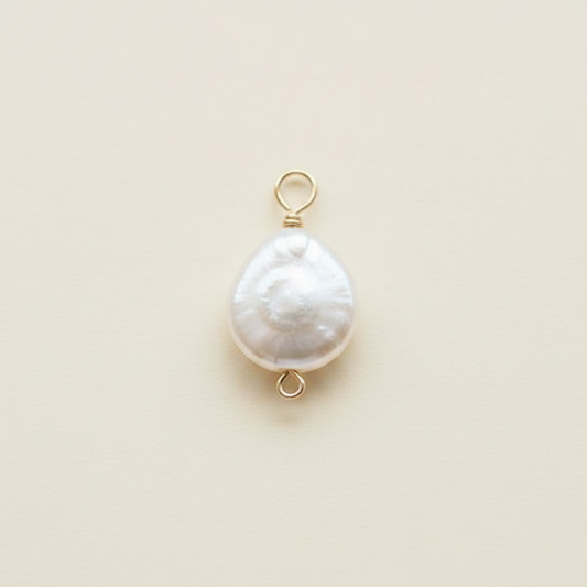 Coin Pearl Charm in Gold